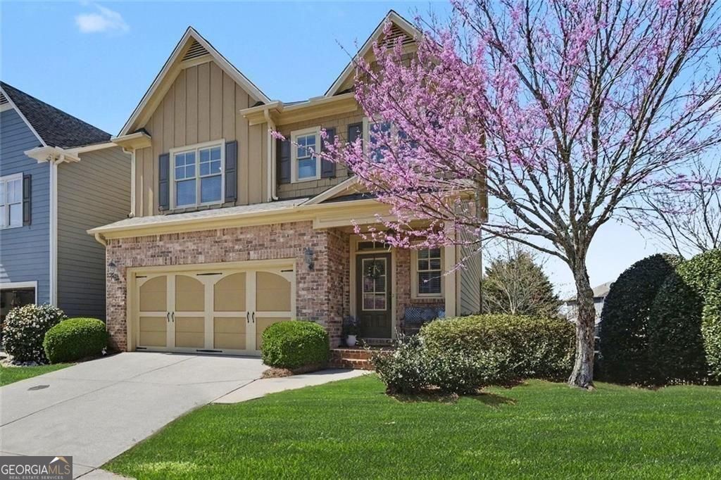 $5000 to BUYERS closing costs with acceptable offer! Beautiful east fa – image 2