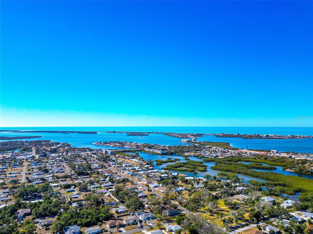 950 950 Oxford Drive, Englewood, Florida, 34223, USA, 3 Bedrooms Bedrooms, ,2 BathroomsBathrooms,Residential,For Sale,950 Oxford Drive,N6142928