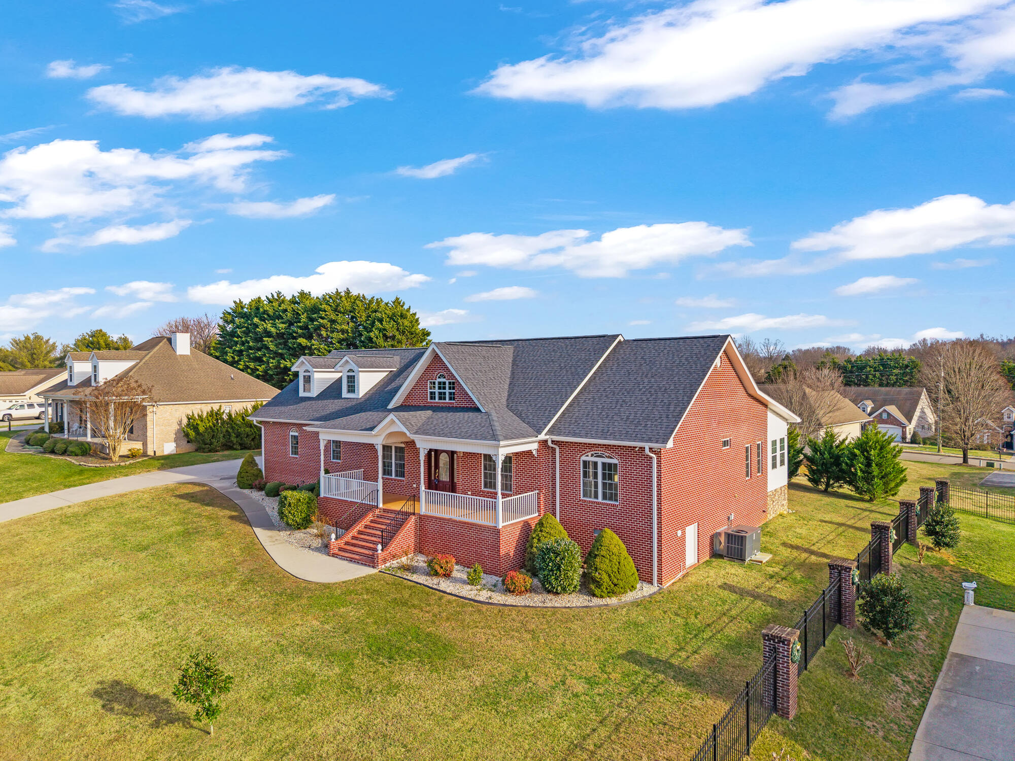 504 504 Lynnwood Drive, Athens, Tennessee, 37303, USA, 4 Bedrooms Bedrooms, ,4 BathroomsBathrooms,Residential,For Sale,504 Lynnwood Drive,20260134