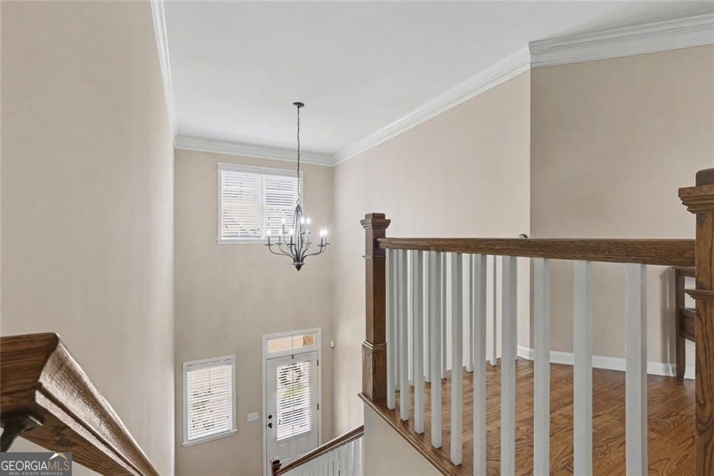 $5000 to BUYERS closing costs with acceptable offer! Beautiful east fa – image 15