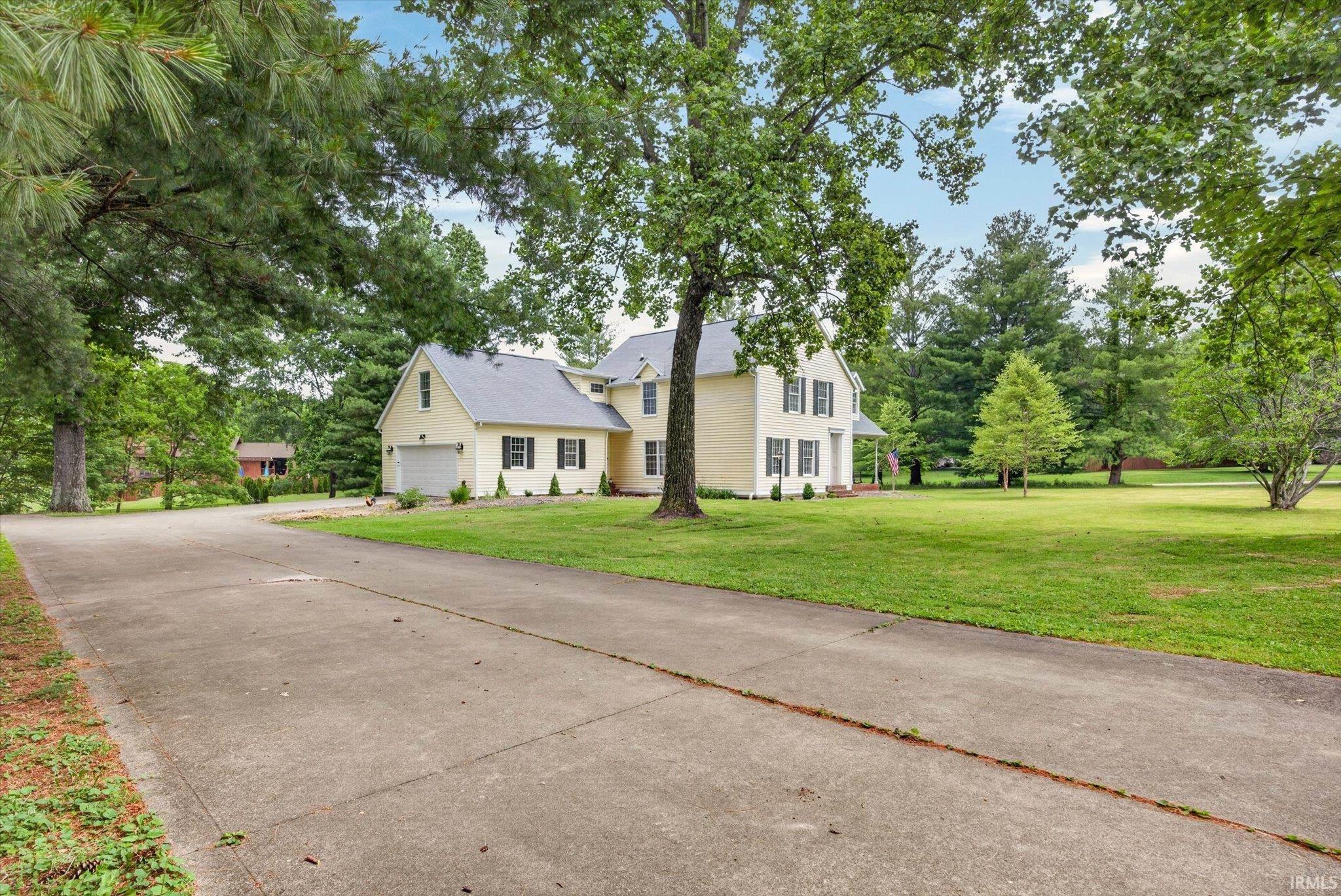 4070 4070 W Estate Court, Bloomington, Indiana, 47404, USA, 4 Bedrooms Bedrooms, ,4 BathroomsBathrooms,Residential,For Sale,4070 W Estate Court,202622532