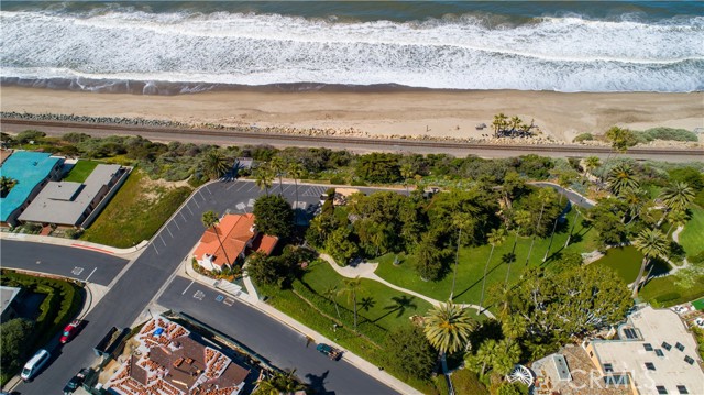 3811 3811 Vista Blanca, San Clemente, California, 92672, USA, 6 Bedrooms Bedrooms, ,5 BathroomsBathrooms,Residential,For Sale,3811 Vista Blanca,OC26028951