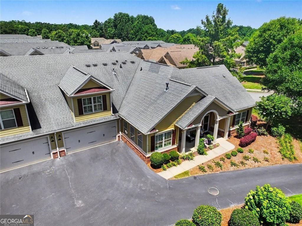 Fantastic opportunity in a vibrant 55+ active-adult community. Beautif – image 29