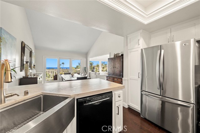 Rarely available first-row end-unit residence in Dana Points highly so – image 8