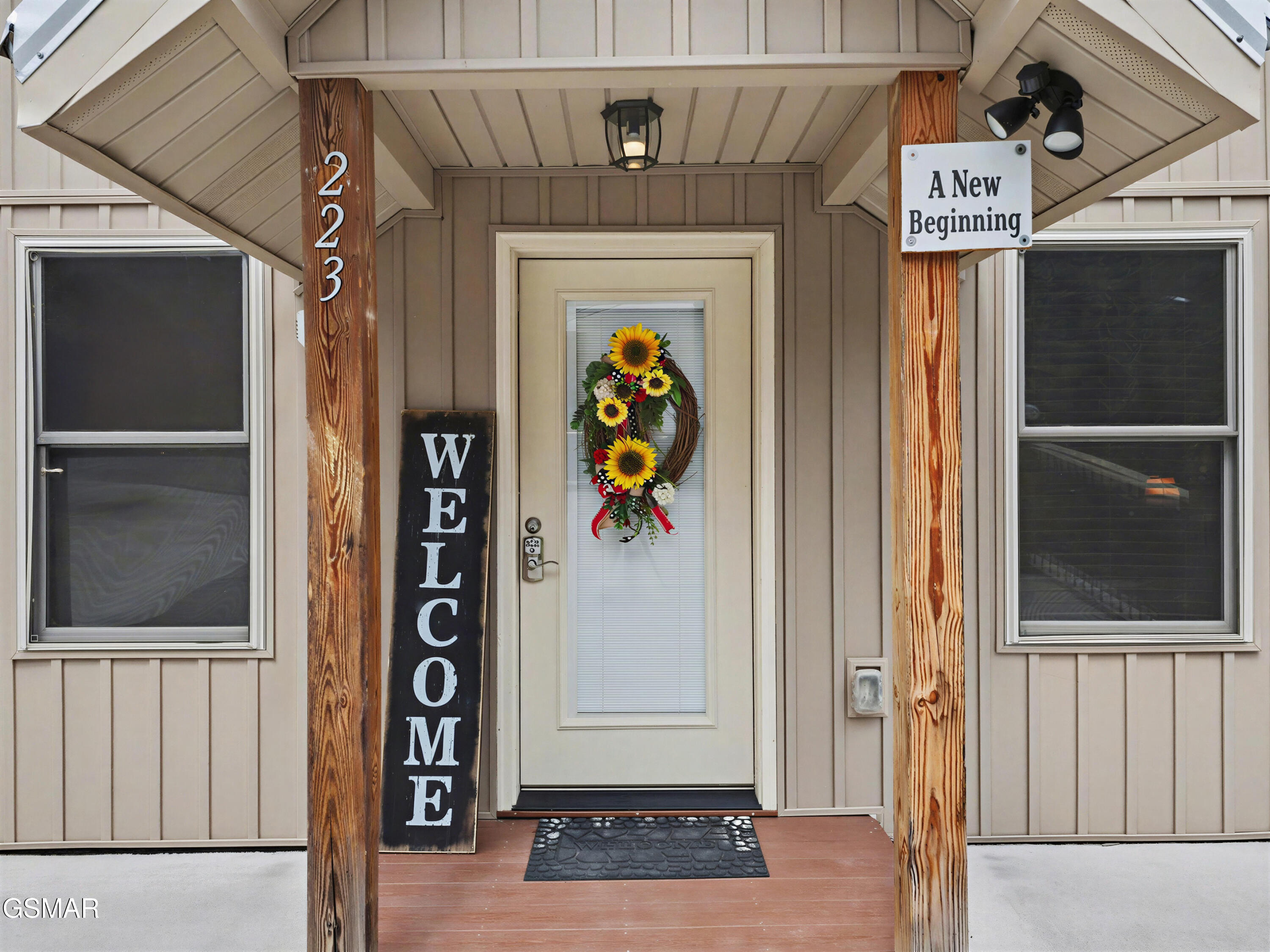 223 223 Chimney Tops Way, Gatlinburg, Tennessee, 37738, USA, 2 Bedrooms Bedrooms, ,2 BathroomsBathrooms,Residential,For Sale,223 Chimney Tops Way,a6abbcc5-056a-450e-914a-01a914