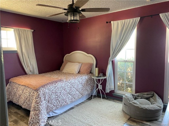 Ranch Style Single story home with over One acre lot - Sits high on a – image 10