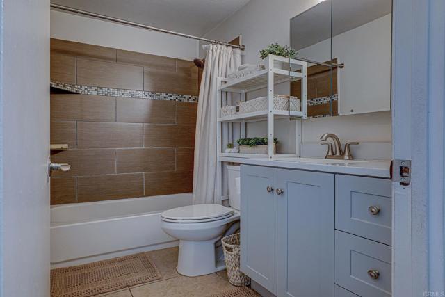 1935 1935 Terracina Cr, Spring Valley, California, 91977, USA, 2 Bedrooms Bedrooms, ,1 BathroomBathrooms,Residential,For Sale,1935 Terracina Cr,34420113-831e-4cfa-9d33-48c072