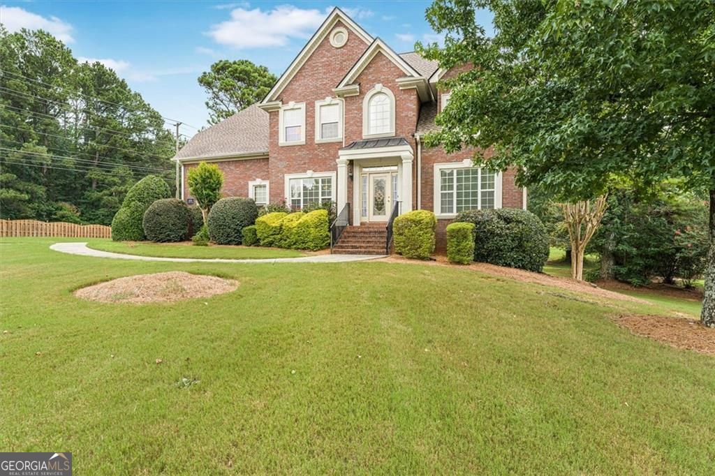 Welcome to 101 Lumby Lane, a stunning 4-sided brick residence in the s – image 18