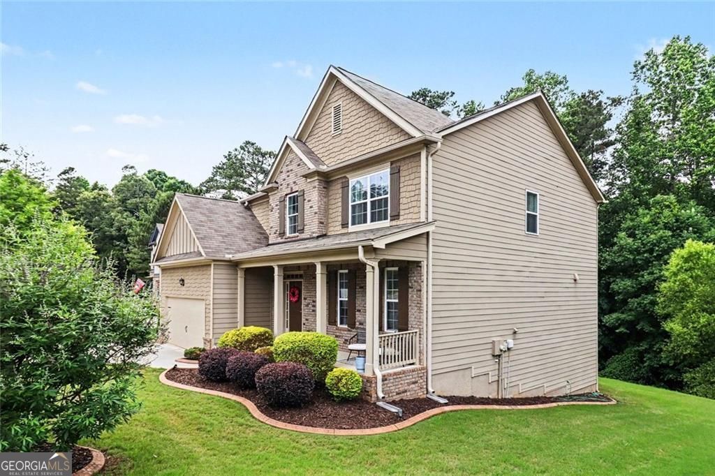 Why wait months for new construction when you can move right into a be – image 3