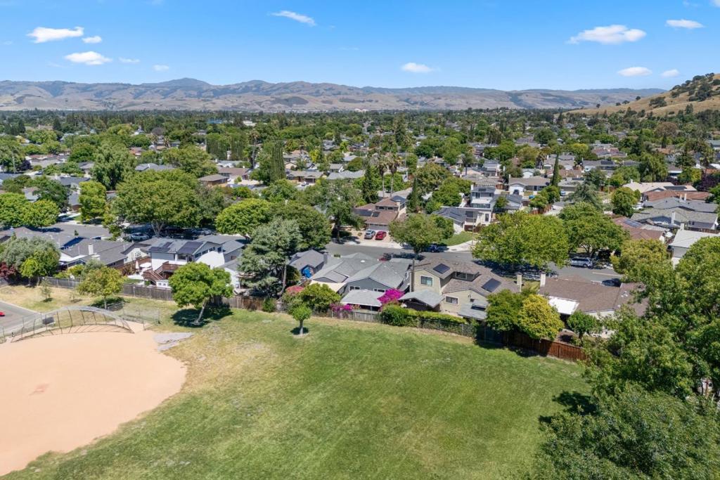 JOY OF LIVING BY THE FOOTHILLS! YOU DEFINITELY HAVE THAT AHHH MOMENT W – image 41