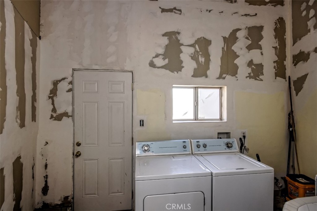 45985 45985 Cottonwood Road, Newberry Springs, California, 92365, USA, 4 Bedrooms Bedrooms, ,6 BathroomsBathrooms,Residential,For Sale,45985 Cottonwood Road,HD25258107
