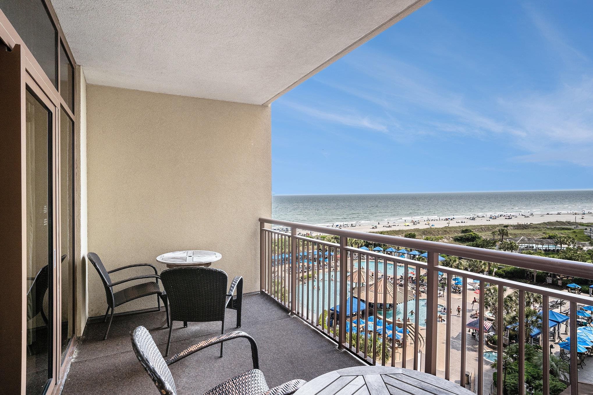 Experience upscale oceanfront living in this impeccably maintained 1-b – image 18