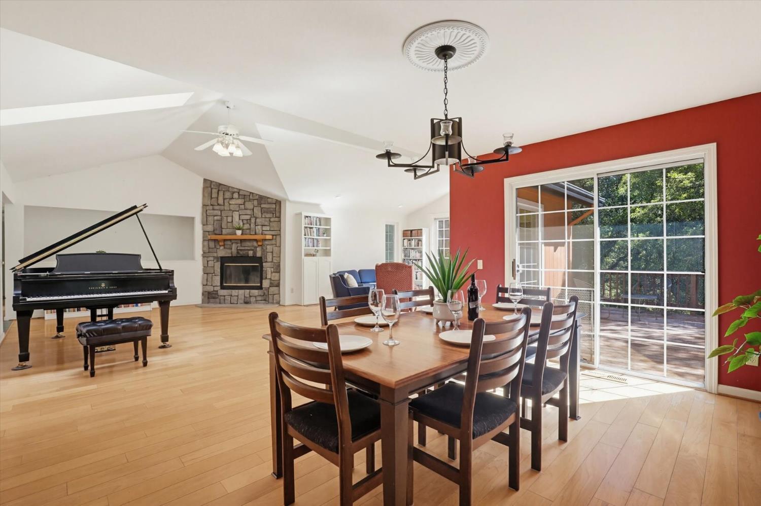 21349 21349 Leslie Drive, Grass Valley, California, 95945, USA, 4 Bedrooms Bedrooms, ,3 BathroomsBathrooms,Residential,For Sale,21349 Leslie Drive,226046586