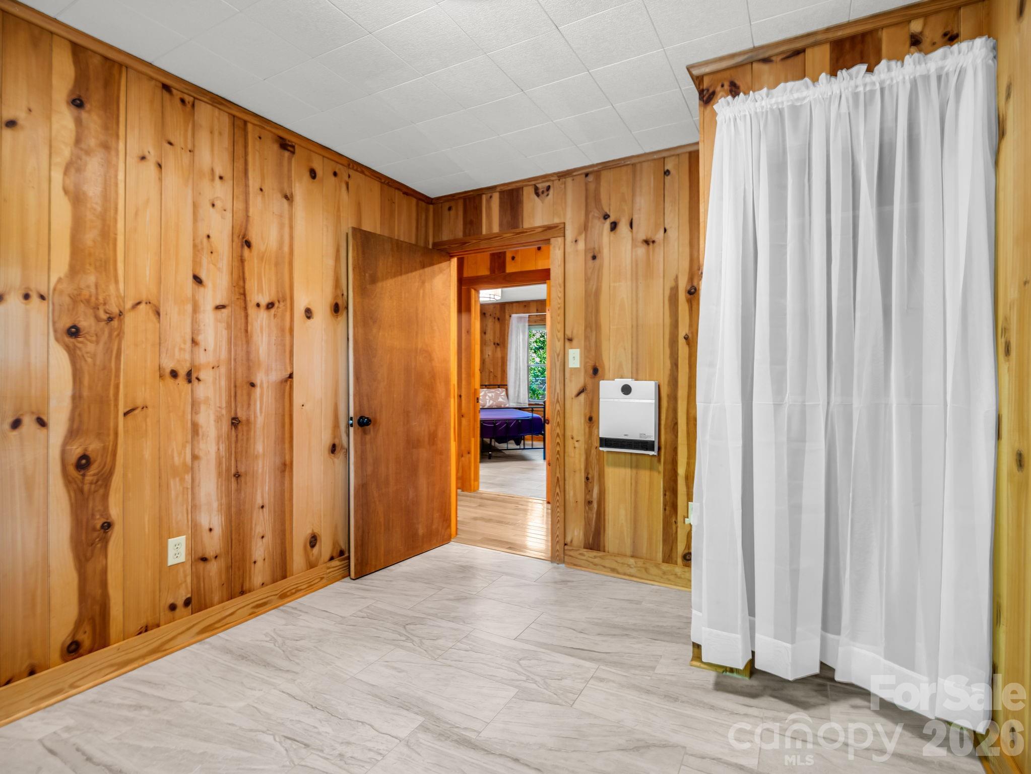 670 670 Cedar Creek Road, Lake Lure, North Carolina, 28746, USA, 3 Bedrooms Bedrooms, ,2 BathroomsBathrooms,Residential,For Sale,670 Cedar Creek Road,4382823