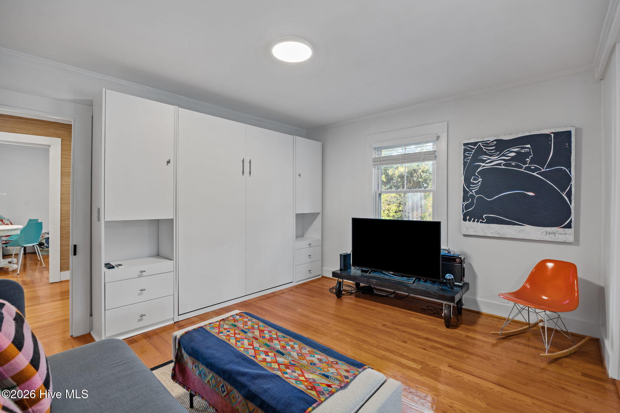 This Historic Home comes furnished with 2 Maritime Painting all other – image 17