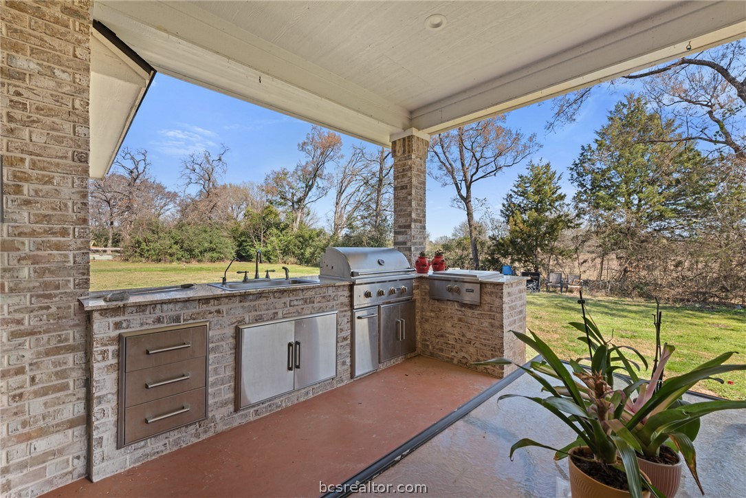 9066 9066 King Oaks Drive, Iola, Texas, 77861, USA, 3 Bedrooms Bedrooms, ,3 BathroomsBathrooms,Residential,For Sale,9066 King Oaks Drive,44059a7a-94ce-471a-a6a2-426d20