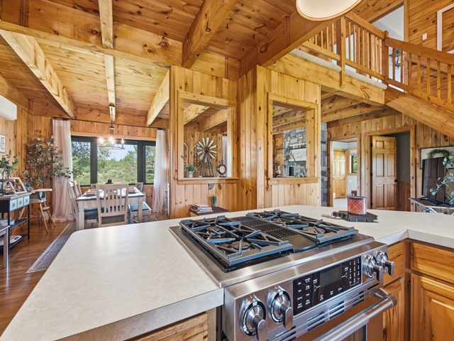 Your country oasis awaits! Once you see this beautiful home situated d – image 9