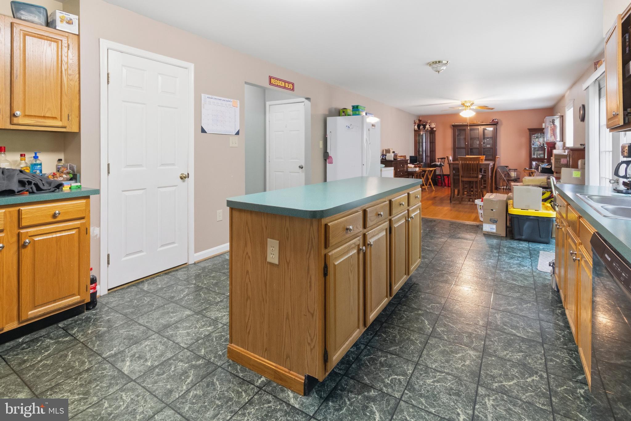 Look for our OPEN HOUSE this Saturday 12-3 PM.This well established be – image 10
