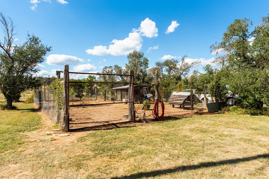 Unrestricted 3-acre property designed with homesteading & self-suffici – image 22