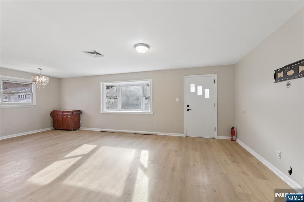 478 478 Riverside Terrace, Rutherford, New Jersey, 07070, USA, 4 Bedrooms Bedrooms, ,2 BathroomsBathrooms,Residential,For Sale,478 Riverside Terrace,70a6501e-e6ff-4e27-9a4a-d2de66
