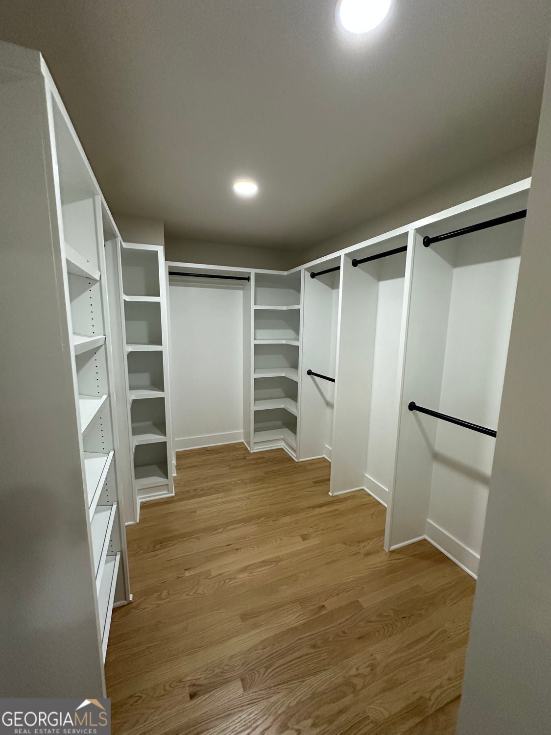 Welcome Home! A fully renovated home where modern upgrades meet though – image 15