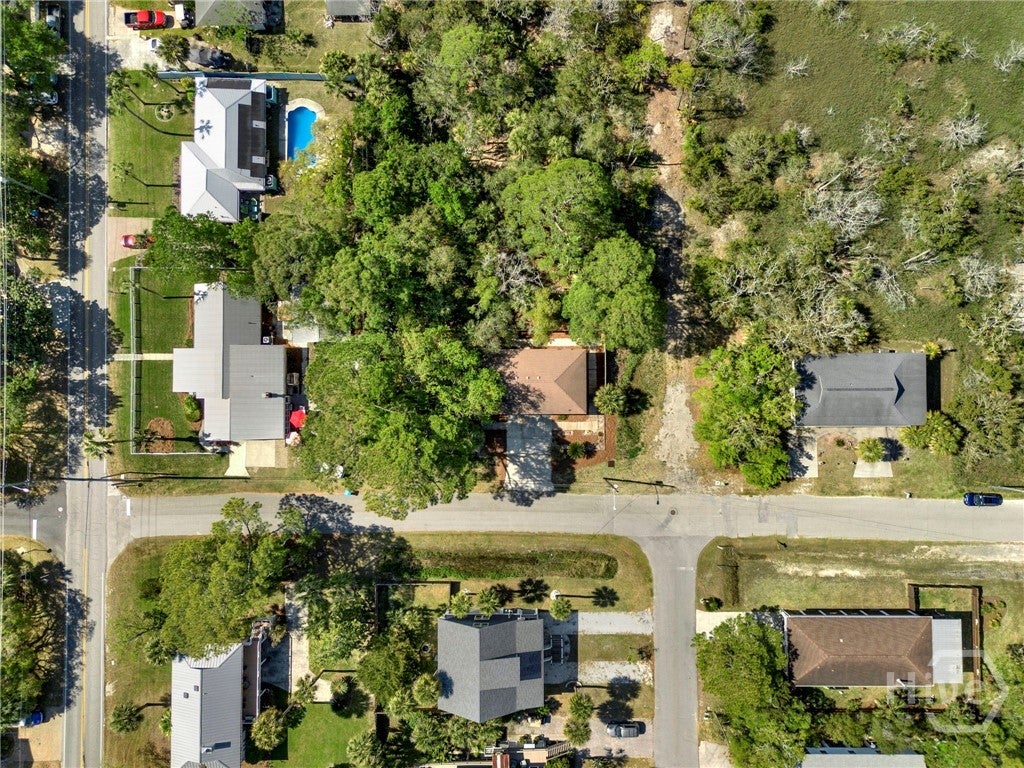 Located in the heart of Tybee Island, 407 7th Street offers the perfec – image 88