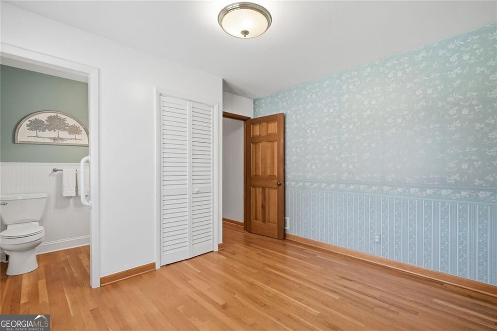Welcome home to this charming, move-in ready residence located in the – image 27