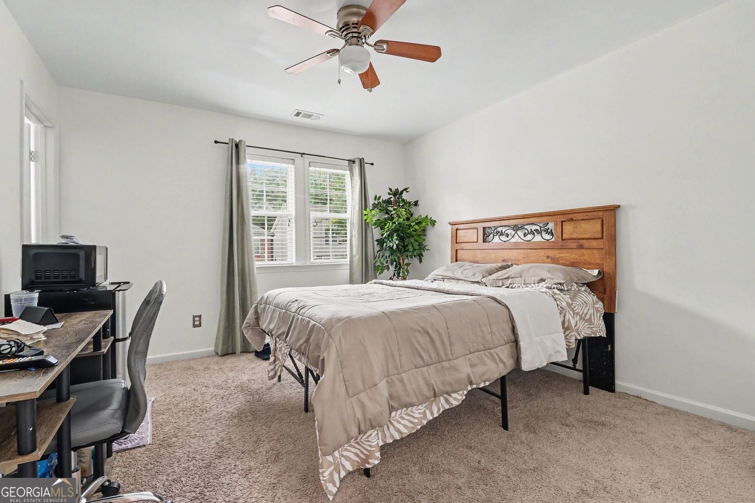 Up to $20,000 in Seller-Paid Incentives! Discover exceptional space, f – image 17