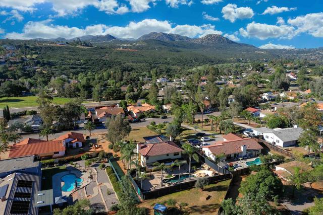 Welcome to this beautiful 4-bedroom, 2.5-bath home that blends comfort – image 65