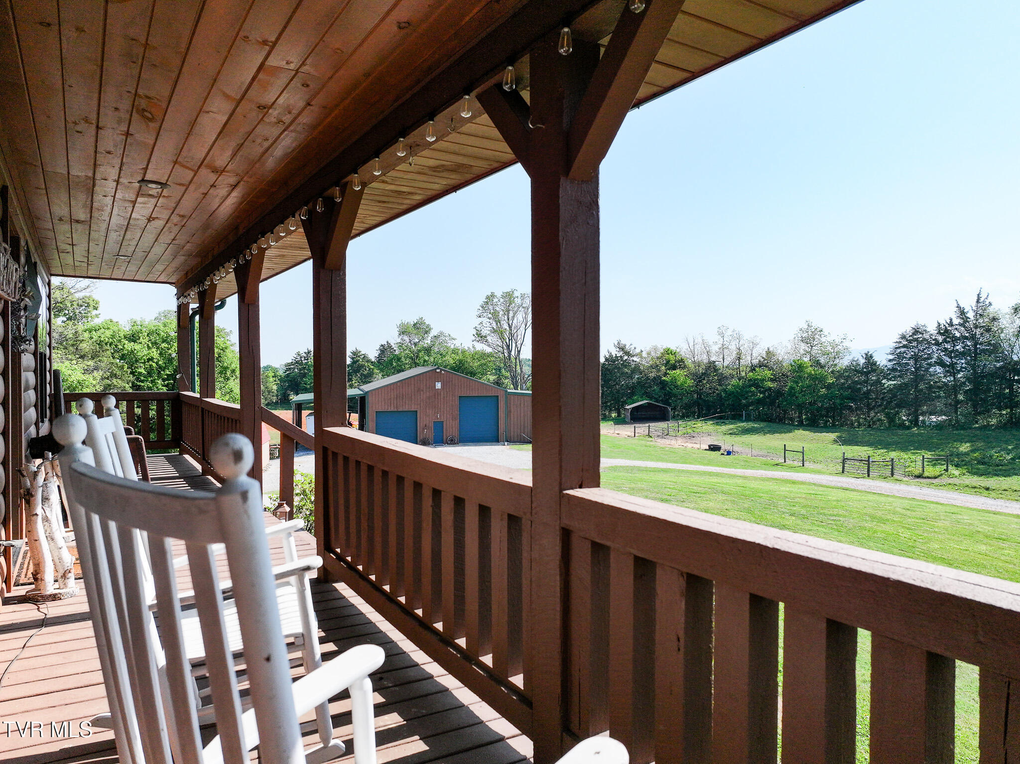 1980 1980 South Allens Bridge Road, Greeneville, Tennessee, 37743, USA, 4 Bedrooms Bedrooms, ,4 BathroomsBathrooms,Residential,For Sale,1980 South Allens Bridge Road,1c90b282-c7a2-433e-bc98-c69cf0
