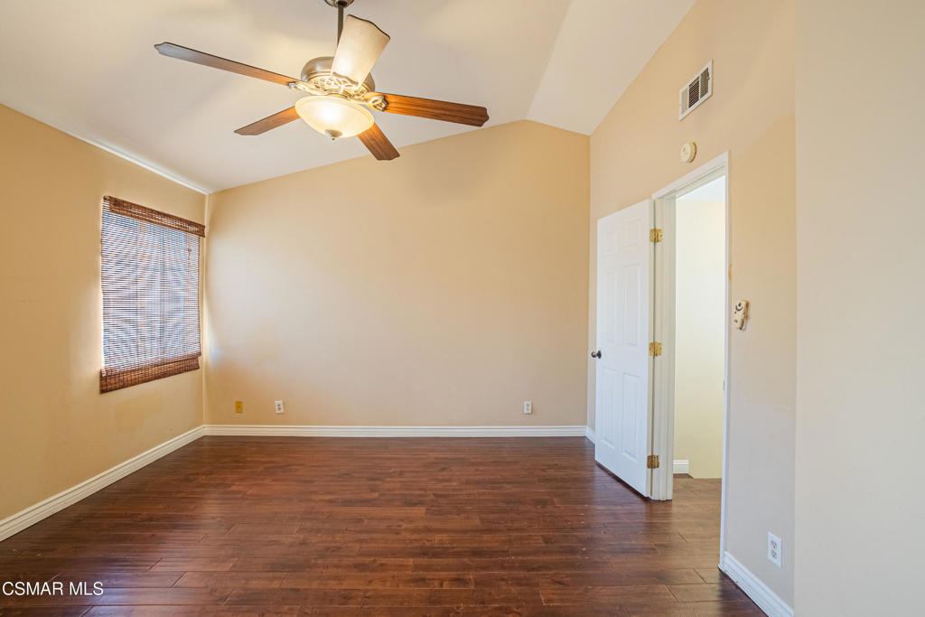 Rarely available two-bedroom ensuite in the desirable Coventry Court c – image 15