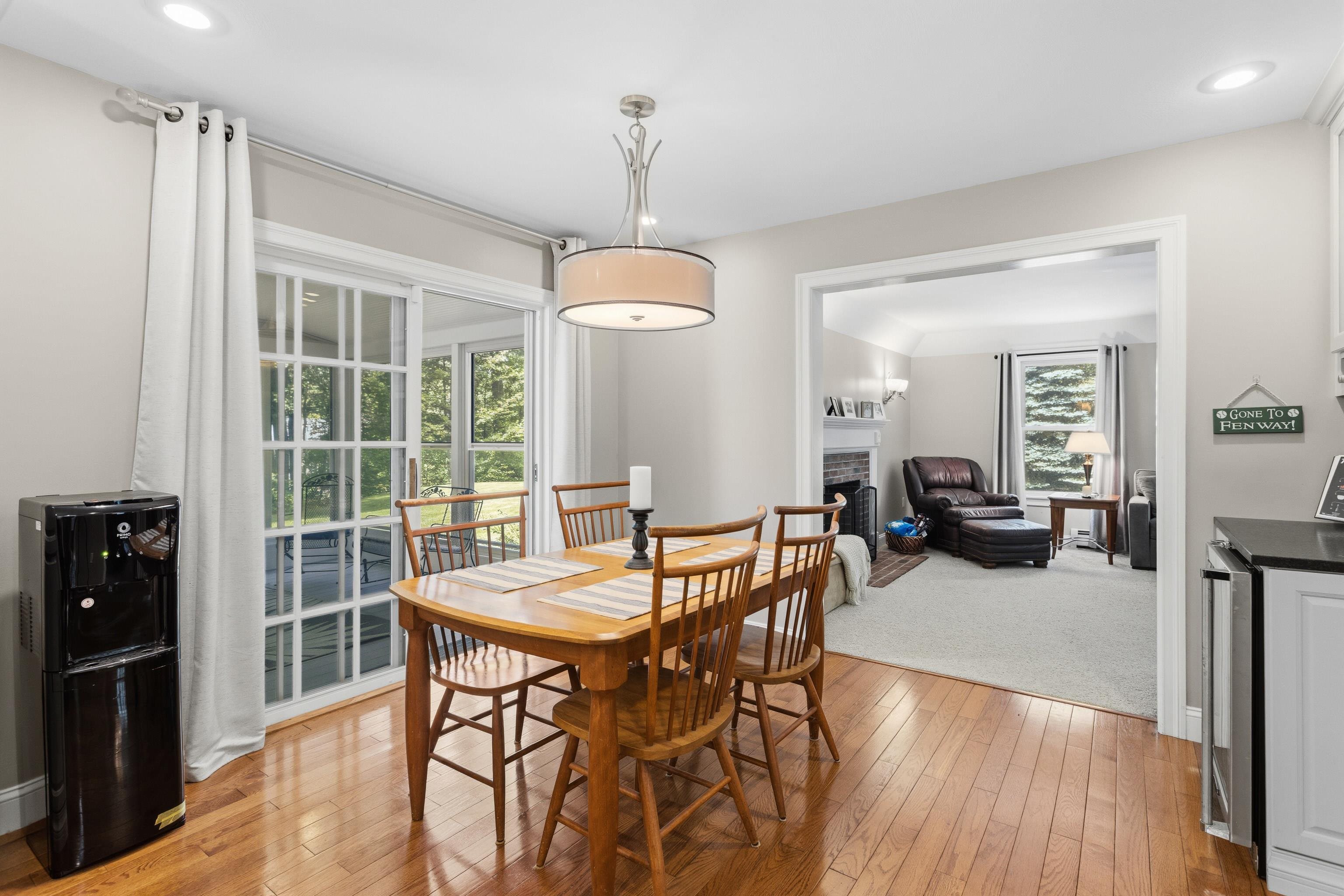 7 7 Premier Drive, Londonderry, New Hampshire, 03053, USA, 4 Bedrooms Bedrooms, ,3 BathroomsBathrooms,Residential,For Sale,7 Premier Drive,5096108