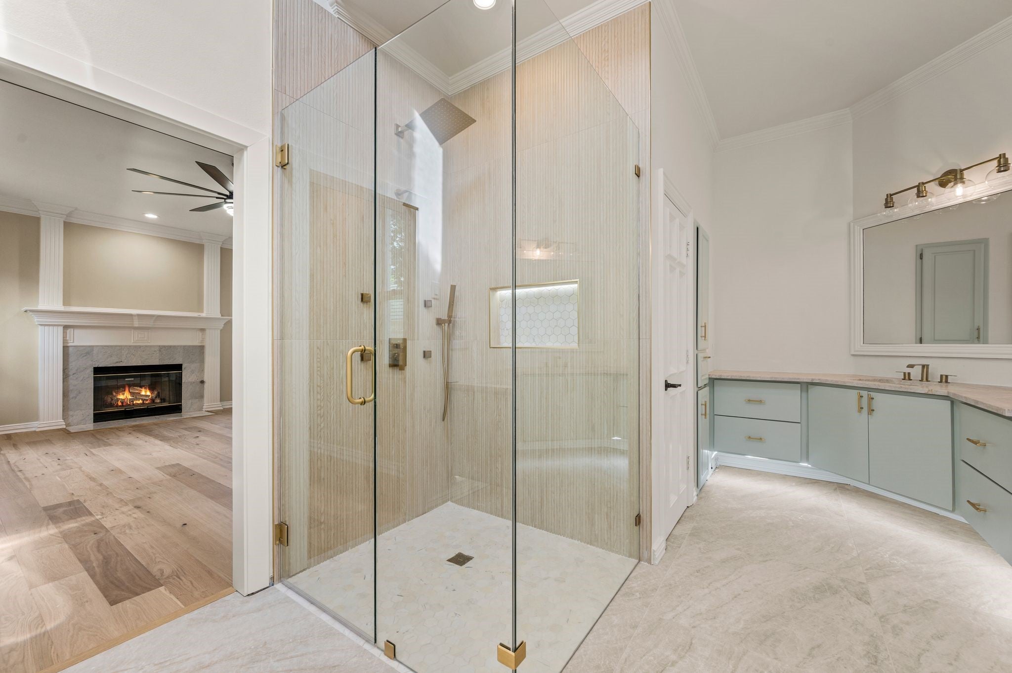 4512 4512 Alexandra Drive, Colleyville, Texas, 76034, USA, 5 Bedrooms Bedrooms, ,6 BathroomsBathrooms,Residential,For Sale,4512 Alexandra Drive,21274173