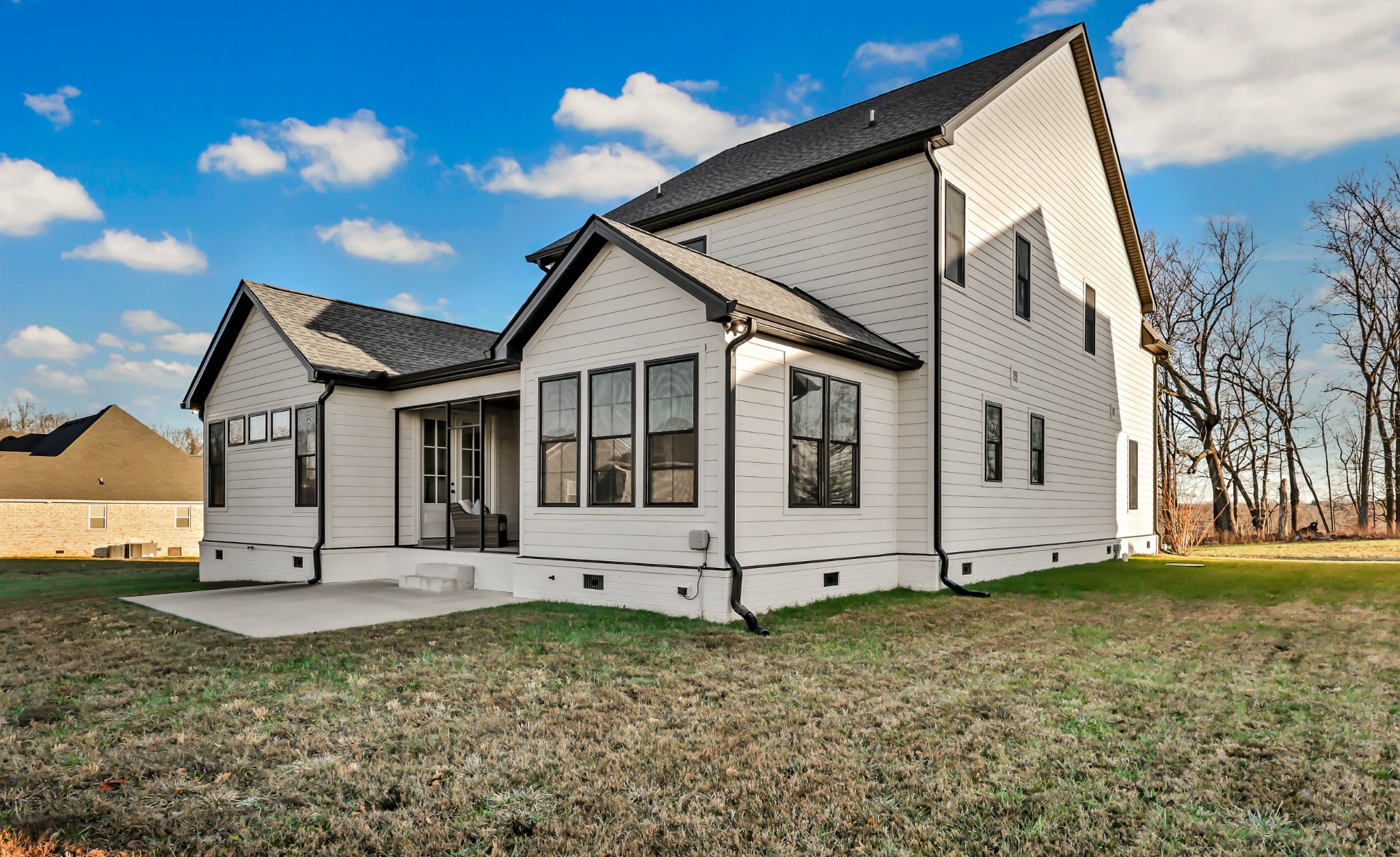 867 867 Shady Bluff Trl, Clarksville, Tennessee, 37043, USA, 5 Bedrooms Bedrooms, ,4 BathroomsBathrooms,Residential,For Sale,867 Shady Bluff Trl,493f713e-4123-448f-b89b-b25134