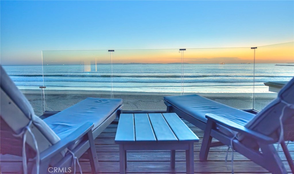 99 99 A Surfside, Surfside, California, 90743, USA, 4 Bedrooms Bedrooms, ,4 BathroomsBathrooms,Residential,For Sale,99 A Surfside,CV26025098
