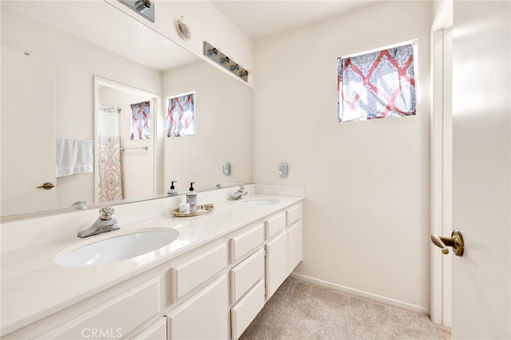 25300 25300 Corte Sombrero, Murrieta, California, 92563, USA, 4 Bedrooms Bedrooms, ,3 BathroomsBathrooms,Residential,For Sale,25300 Corte Sombrero,60e58890-9b5d-40d9-ac88-ac6646