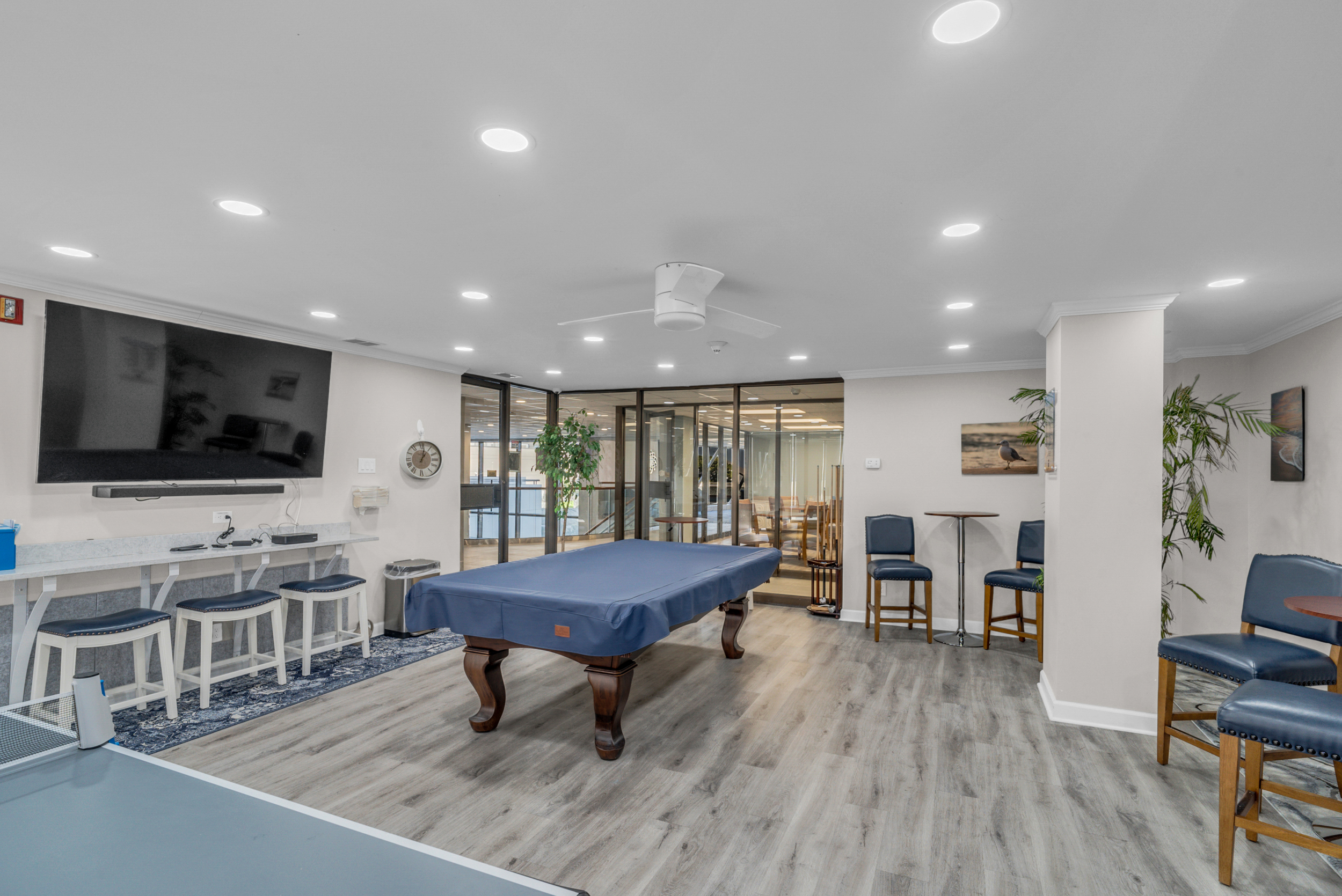 4004 4004 Atlantic Ave Unit 309, Virginia Beach, Virginia, 23451, USA, 2 Bedrooms Bedrooms, ,2 BathroomsBathrooms,Residential,For Sale,4004 Atlantic Ave Unit 309,10633444