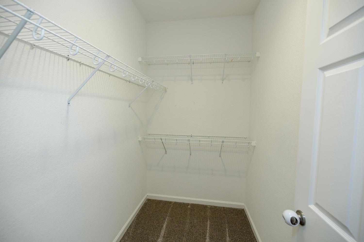 Located in a highly desirable neighborhood, this well-maintained home – image 28