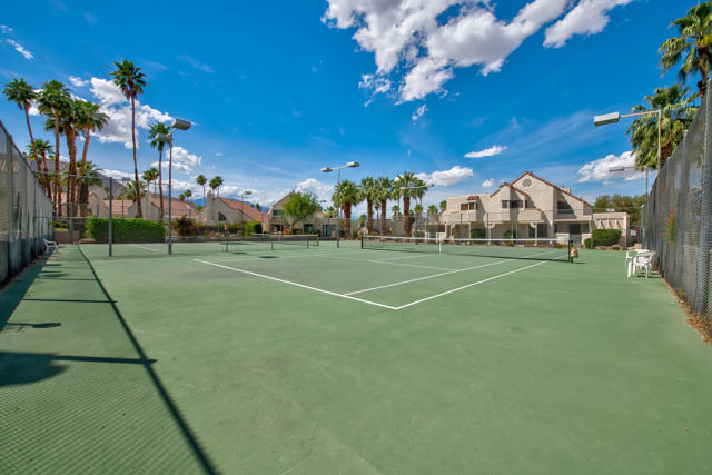 MAJOR PRICE IMPROVEMENT! Located just half a block from the world-clas – image 27
