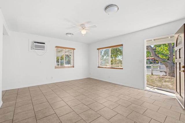 549 549 D St., Ramona, California, 92065, USA, 6 Bedrooms Bedrooms, ,3 BathroomsBathrooms,Residential,For Sale,549 D St.,NDP2600868
