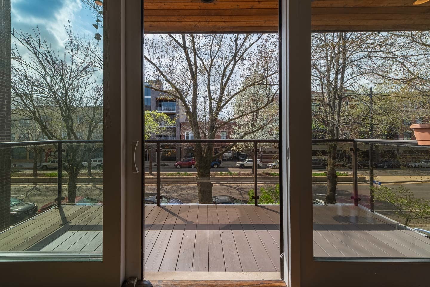 3839 3839 N Ashland Avenue #2, Chicago, Illinois, 60613, USA, 3 Bedrooms Bedrooms, ,2 BathroomsBathrooms,Residential,For Sale,3839 N Ashland Avenue #2,8c2415d9-76d4-4b30-9d1f-86ef71