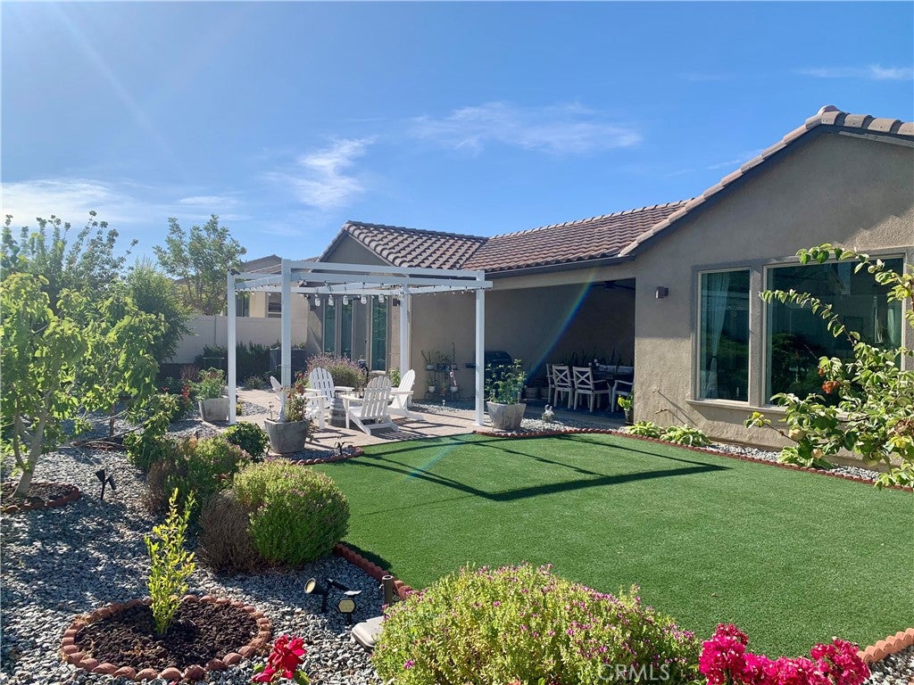 ARCHITECTURAL MASTERPIECE IN SUNDANCE Discover a rare opportunity in t – image 3
