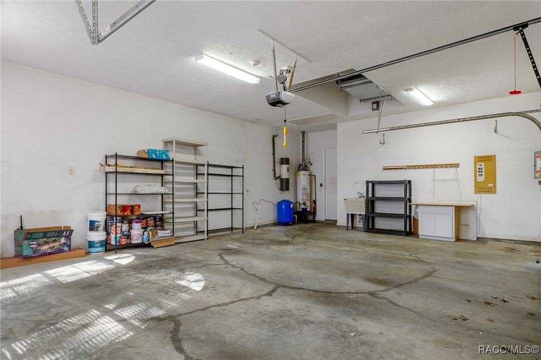 3135 3135 N Buckhorn Drive, Beverly Hills, Florida, 34465, USA, 3 Bedrooms Bedrooms, ,3 BathroomsBathrooms,Residential,For Sale,3135 N Buckhorn Drive,850535