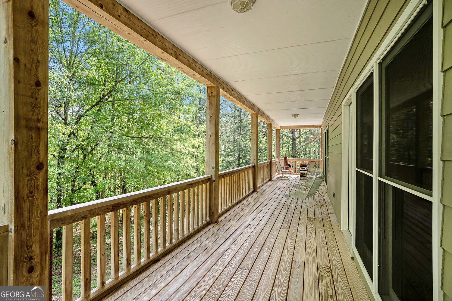 Experience the epitome of country living on this expansive 10+ acre pr – image 19