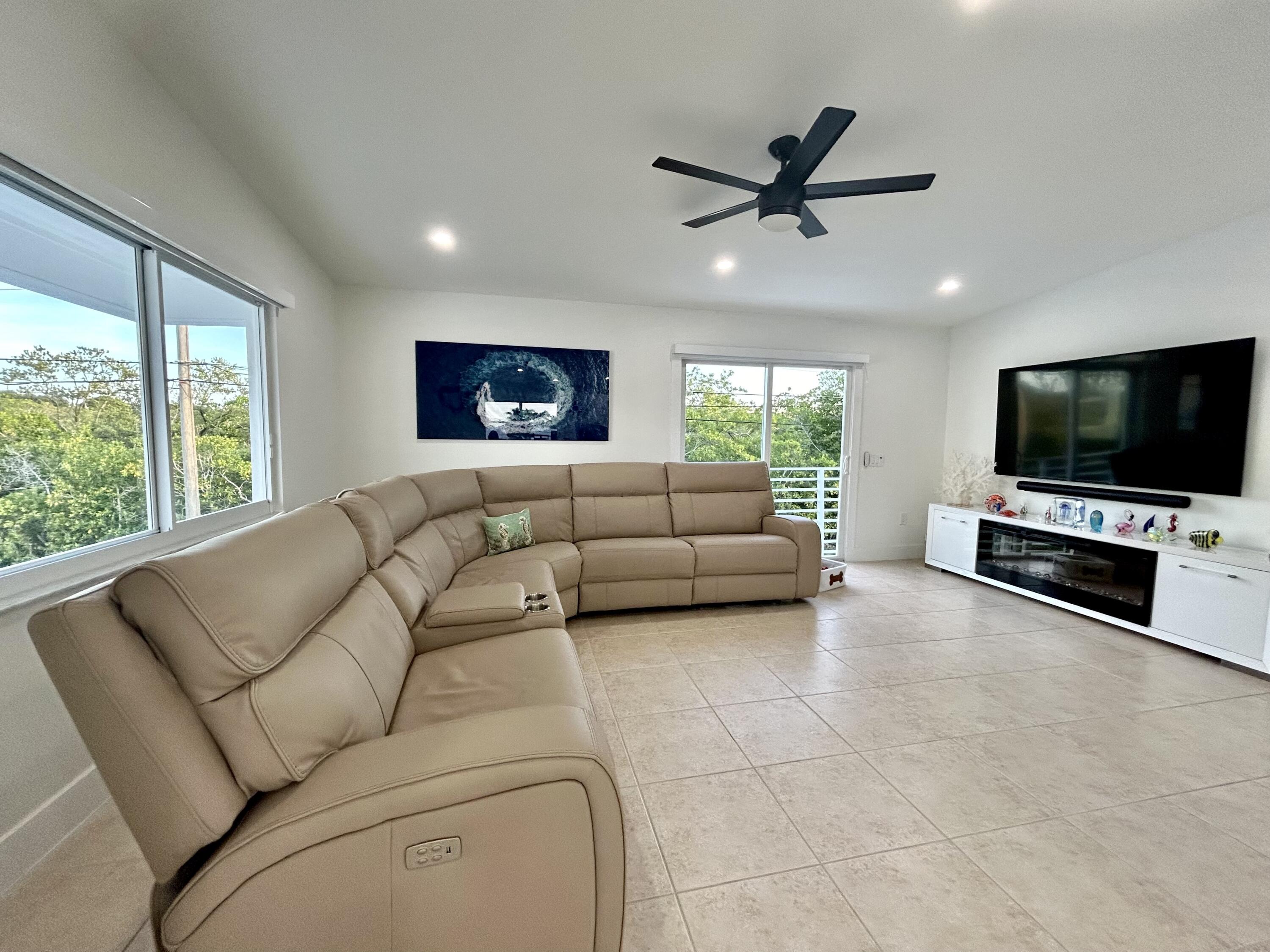 34 34 S Blackwater Lane, Key Largo, Florida, 33037, USA, 3 Bedrooms Bedrooms, ,2 BathroomsBathrooms,Residential,For Sale,34 S Blackwater Lane,619188