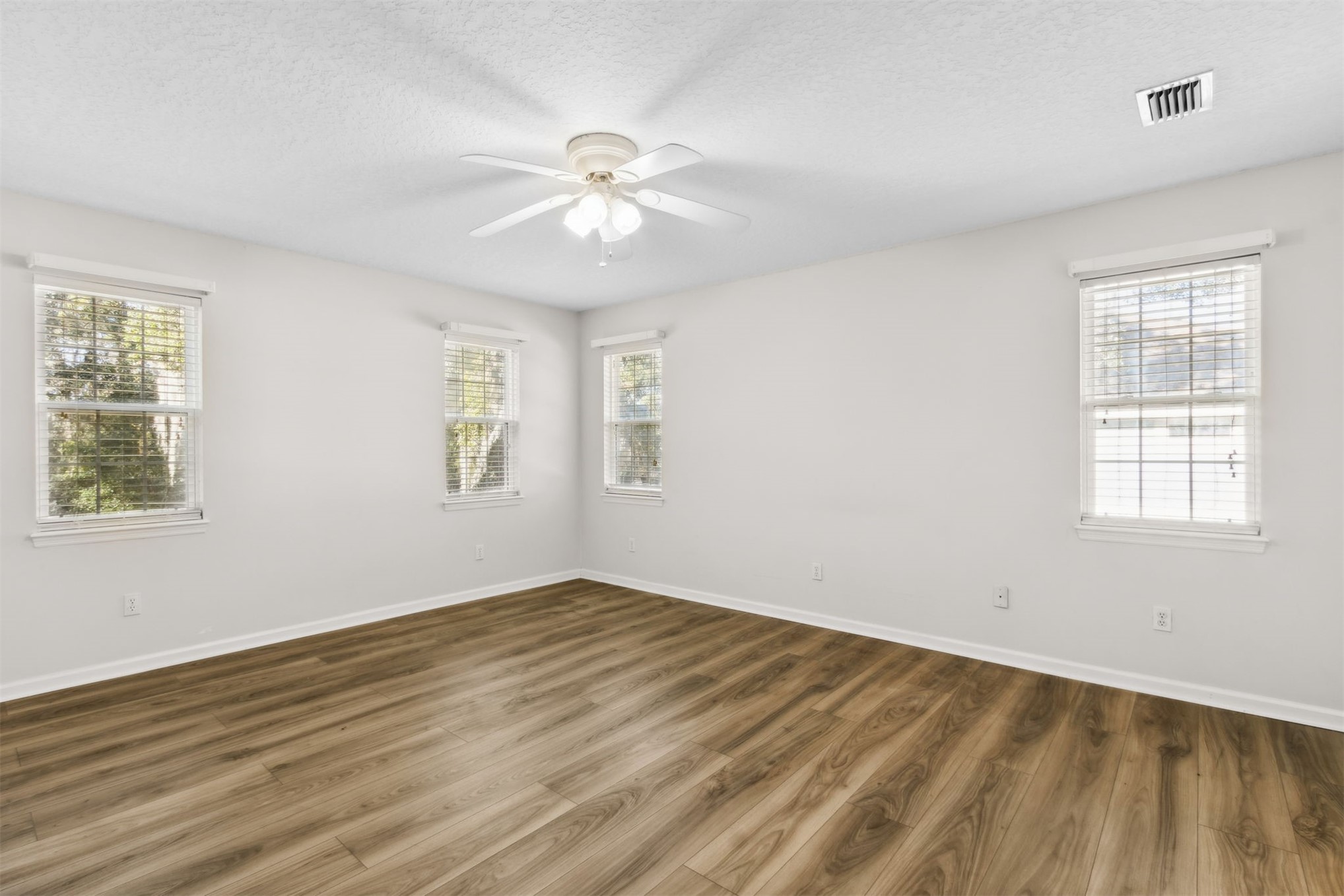 Welcome to Marsh Lakes, a sought after Fernandina Beach community know – image 30