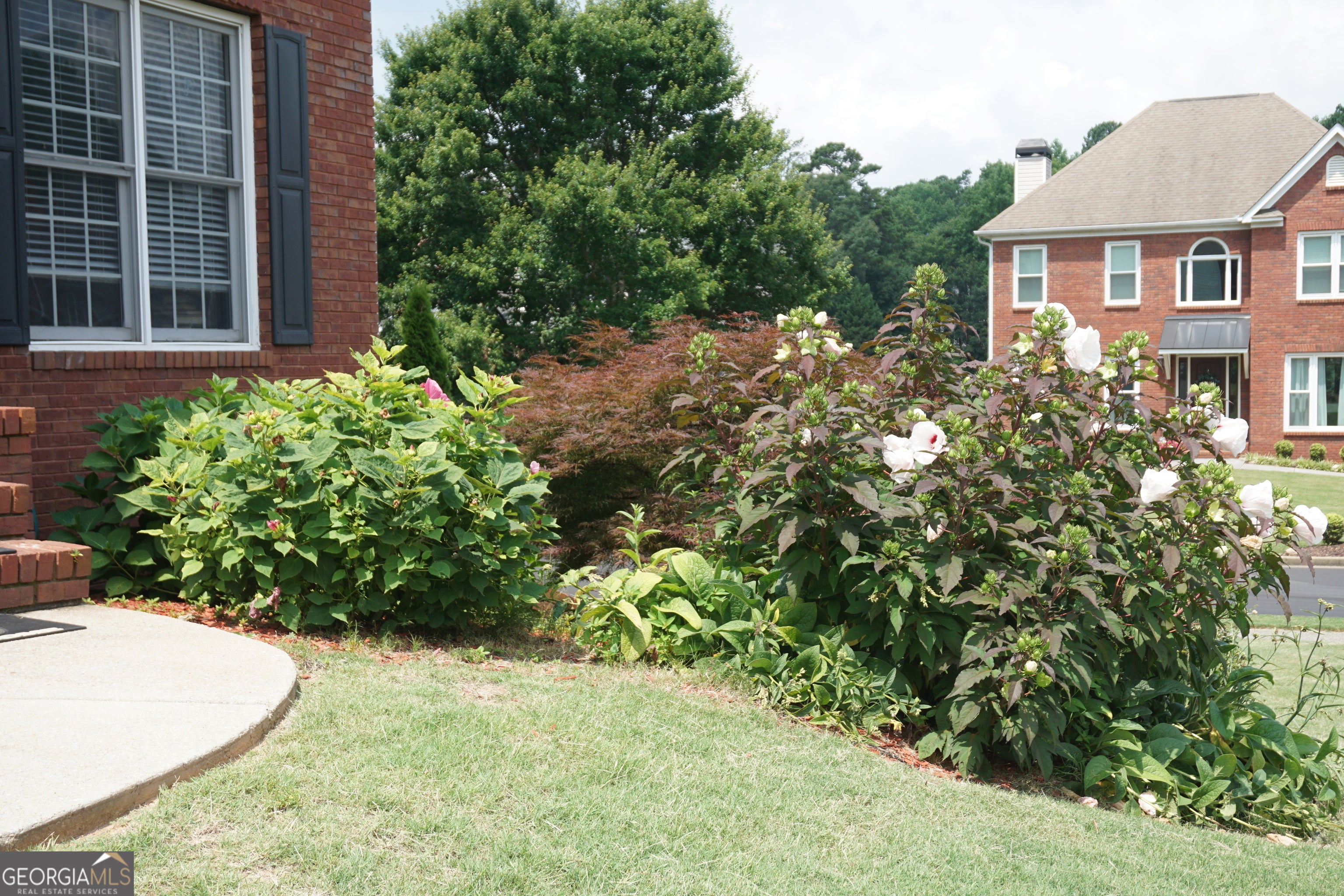 Welcome to this 2 Story home with 4 bedrooms, 3 baths and a partially – image 4