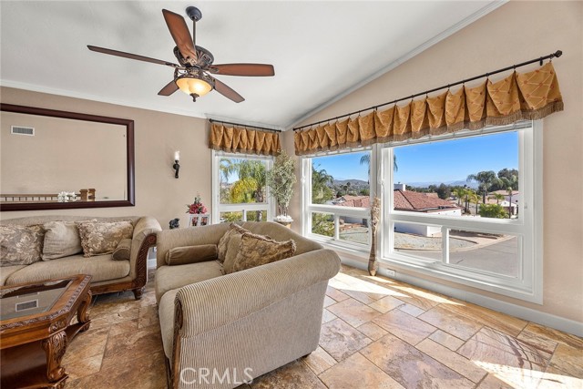 30663 30663 Champion, Canyon Lake, California, 92587, USA, 3 Bedrooms Bedrooms, ,2 BathroomsBathrooms,Residential,For Sale,30663 Champion,PW26065137