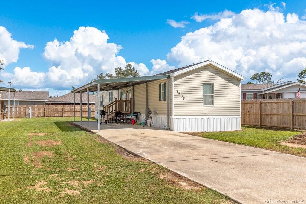 7606 7606 Ling Road, 08, 7629, Lake Charles, Louisiana, 70605, USA, ,Residential,For Sale,7606 Ling Road , 08, 7629,DJ7M3J