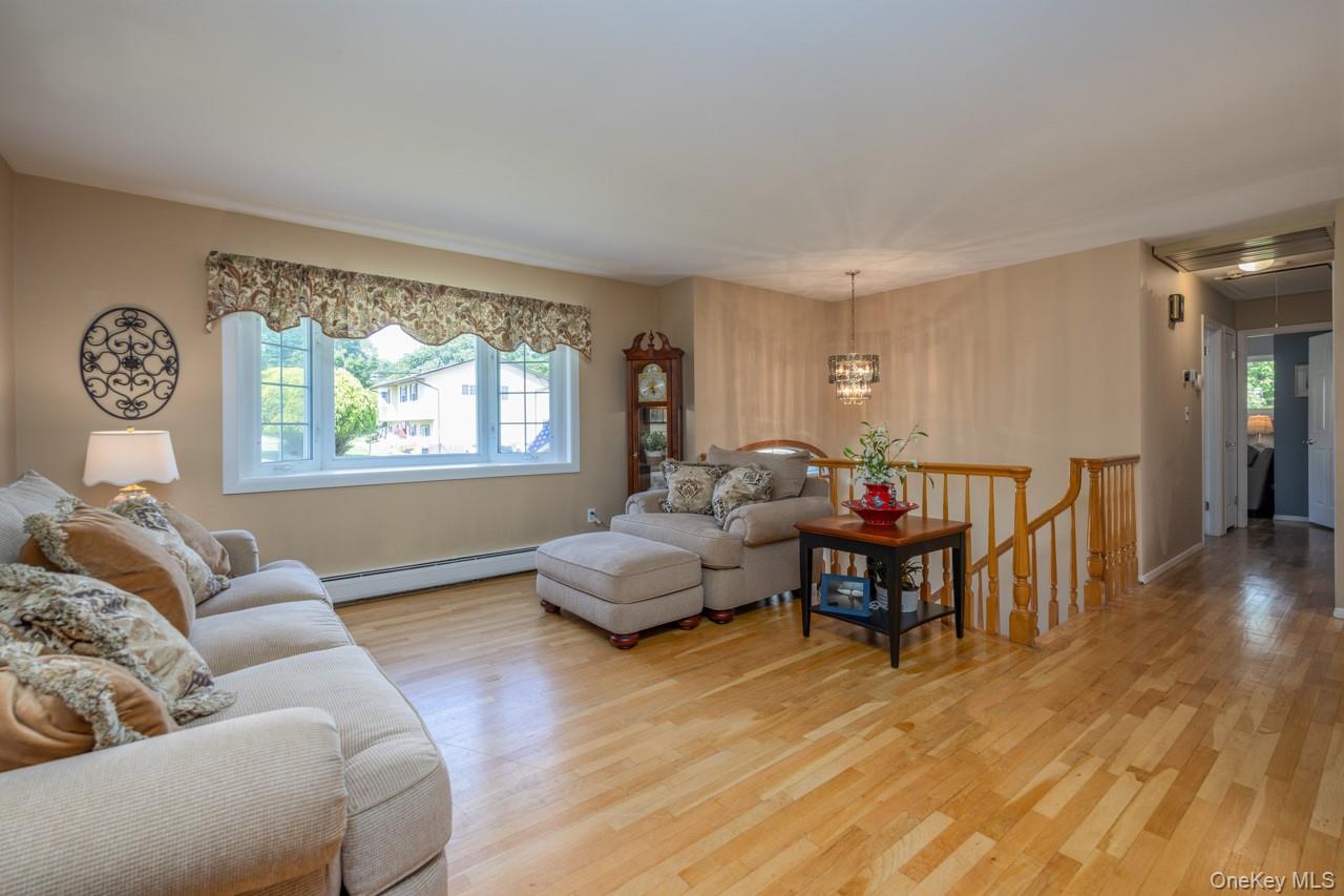 First Time on the Market! Nestled on a quiet double-ended cul-de-sac i – image 6